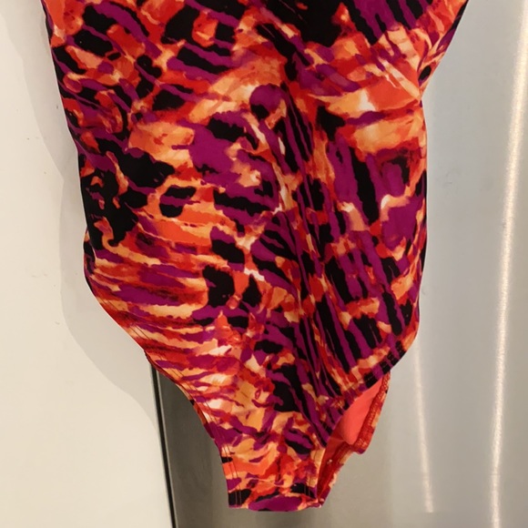 Water Colour Bright Wild Animal Print One-Piece Swim Suit Cross Back Summer S - Picture 3 of 9